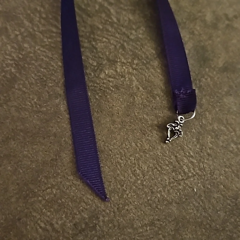 5/$25 Purple Ribbon Heart Charm Bookmark